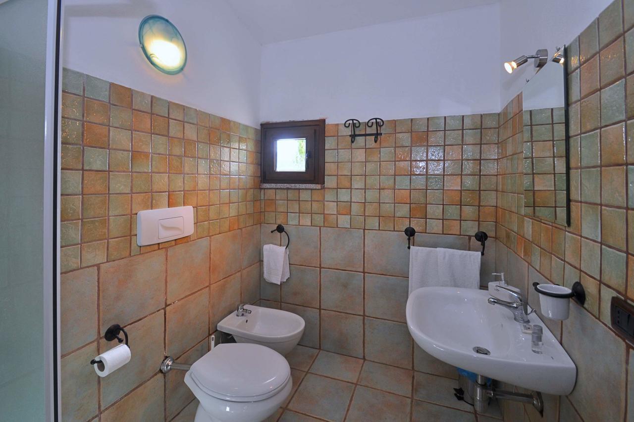 B&B Mare Della Gallura Badesi Eksteriør billede